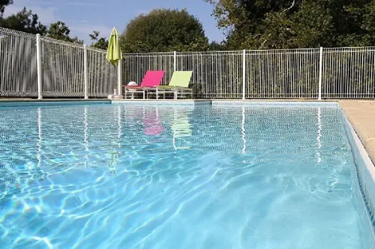 Hébergement chambre d'hôtes avec piscine puy du fou